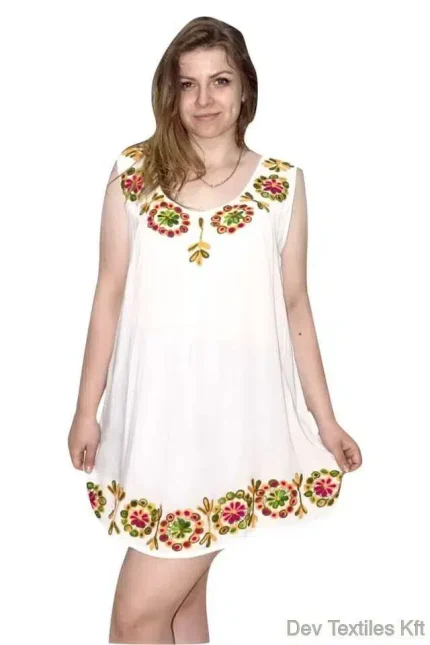 Tunika Ujjatlan Hímzett