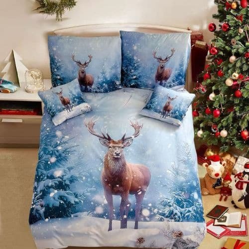 Ünnepi Varázslat a Hálószobában: A 2025-ös Karácsonyi Ágynemű Trendek és Új Dizájnok